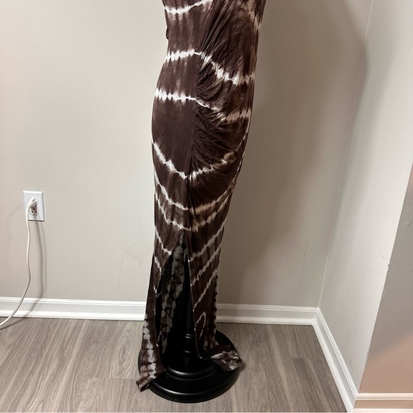 Young Fabulous & Broke Brown Tie-Dye Midi Dress in Size Medium - Picture 6 of 7